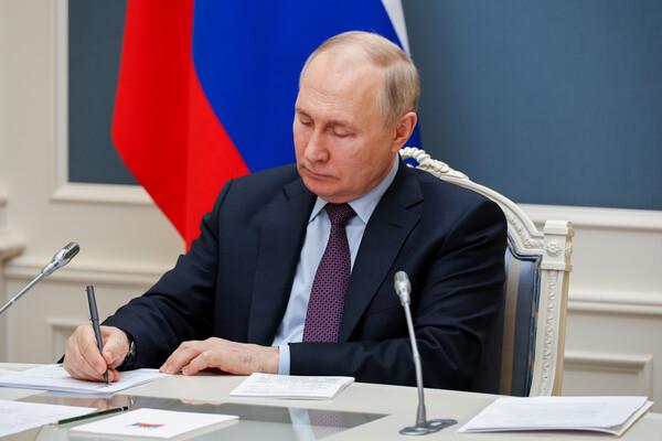 Путин заявил, что новые регионы — это исторические земли России