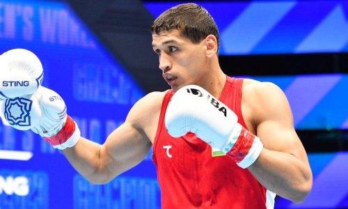 Двукратный чемпион Азии из Узбекистана разгромом начал домашний ЧМ-2023 по боксу с участием Казахстана