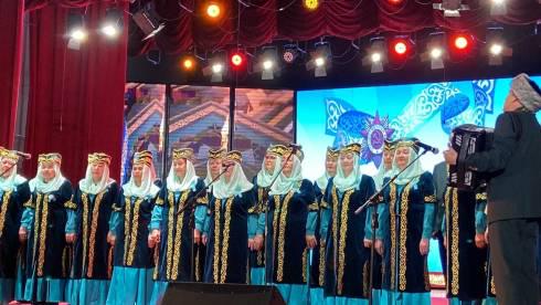 В Балхаше на областном фестивале «Поют ветераны» выступили 22 хоровых коллектива