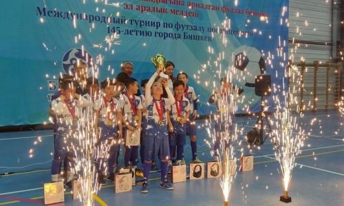 Казахстанская команда выиграла международный турнир по футзалу