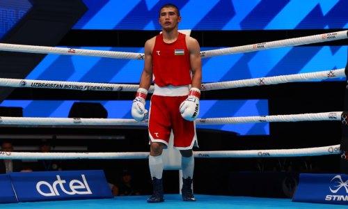 Казахский боксер из сборной Узбекистана отказался от досрочной победы на ЧМ-2023 в Ташкенте