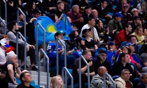 «Критиковали и писали кляузы в соцсетях». Фанатов хоккея из Казахстана укорили после разгрома сборной