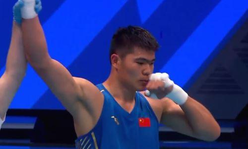 Казахский боксер сразится с двукратным олимпийским чемпионом за медаль ЧМ-2023
