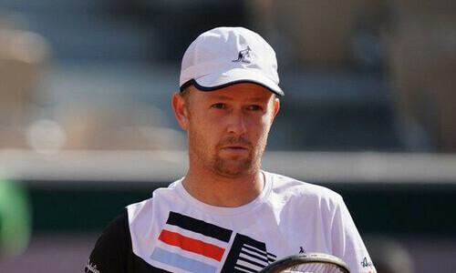 Казахстанский теннисист за час проиграл на старте турнира в Праге