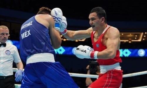 Видео полного боя боксера из Казахстана за выход в полуфинал ЧМ-2023