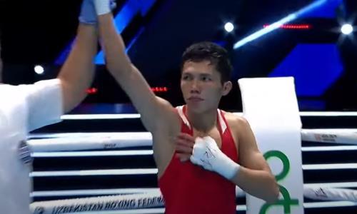 «Лез головой». Казахстанский боксер получил оценку за победу над россиянином в полуфинале ЧМ-2023