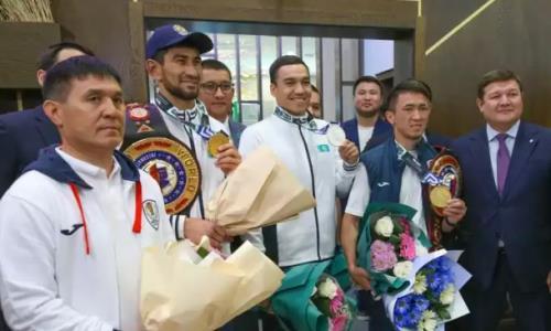 Наставник сборной Казахстана рассказал о сложностях в выборе состава перед триумфальным ЧМ-2023 по боксу