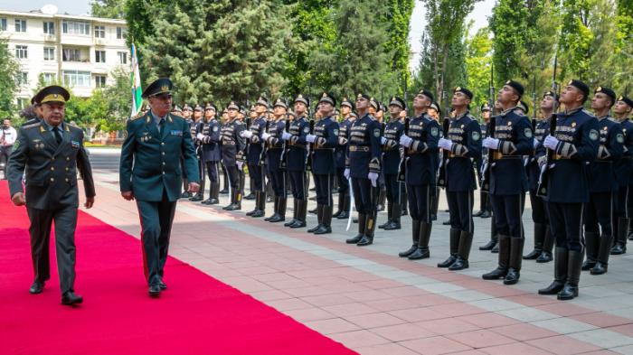 Министры обороны Казахстана и Узбекистана обсудили перспективы развития сотрудничества
                18 мая 2023, 18:04