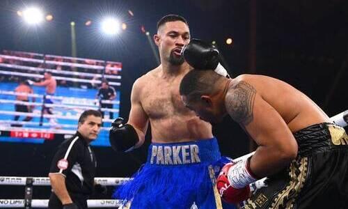 Нокаутом за 89 секунд закончился бой экс-чемпиона мира. Видео