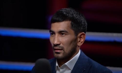 Капитан сборной Казахстана по боксу подробно рассказал о своем дорогом подарке после ЧМ-2023
