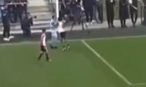 Дагестанский футболист «Манчестер Сити» бросил соперника на «прогиб» во время матча. Видео