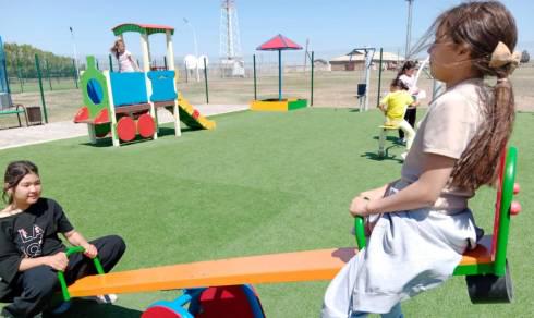 Детские игровые площадки и освещение: Как преображаются сёла Каркаралинского района