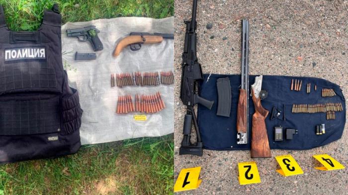 Автоматы, пистолеты и гранаты: КНБ показал изъятое оружие
                07 июня 2023, 09:41