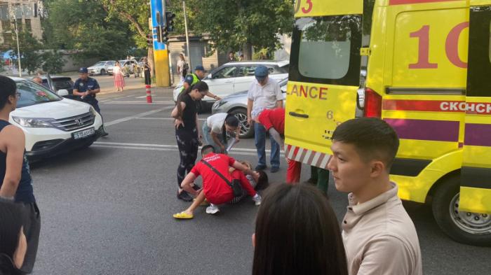 Подростка сбили на перекрестке в центре Алматы из-за неработающего светофора
                12 июня 2023, 19:36