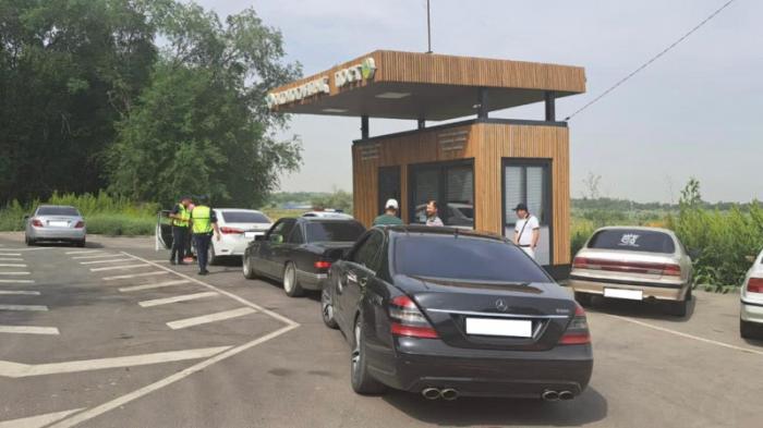 В Алматы начали изымать авто должников по налогам
                14 июня 2023, 10:39