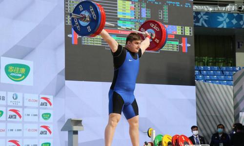 Чемпион мира из Казахстана дисквалифицирован за допинг. Подробности