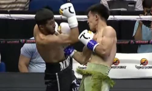Нокаутом закончился бой казахстанского боксера с чемпионом мира из Узбекистана за титул WBA. Видео
