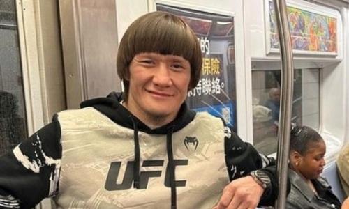 Жалгас Жумагулов стал «примером» для бойца UFC