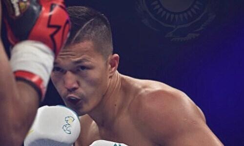 Казахский боксер-полицейский из США выпал из ринга и неожиданно проиграл первый бой за два года