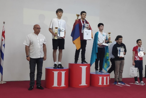 Юные шахматисты Караганды успешно выступили на чемпионате Мира по быстрым шахматам и блицу