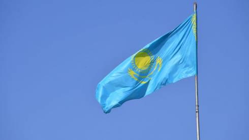 В Казахстане утвердили правила замены и уничтожения флага и герба, не соответствующих стандартам