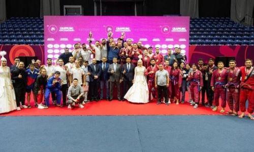 Казахстан феерически выступил на чемпионате Азии по грэпплингу