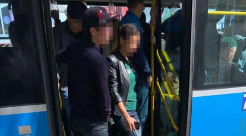 Карагандинские полицейские выдворили из страны гражданина Турции, который целый год скрывался от миграционной службы