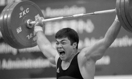 Илья Ильин назвал причину самоубийства чемпиона мира из Казахстана