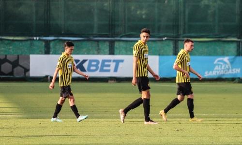 «Кайрат-Жастар» на последних минутах ушёл от поражения в матче с «Туркестаном»