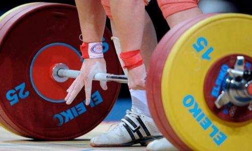 Казахстанским тяжелоатлетам грозит дисквалификация на Олимпиаде-2024. Подробности