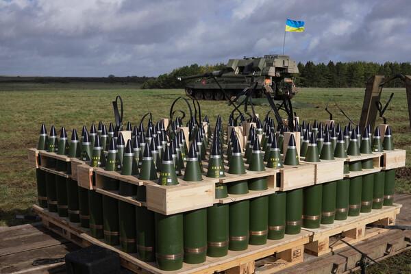 В Белом доме заявили, что США передадут Киеву кассетные боеприпасы на переходный период
