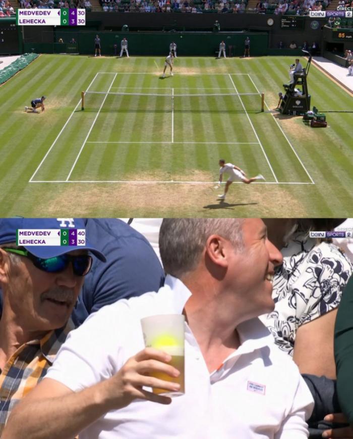 Теннисный мяч залетел прямо в пиво фаната во время матча Медведева и Легечки