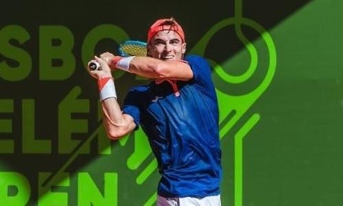 Казахстанский теннисист вышел в четвертьфинал турнира в Германии