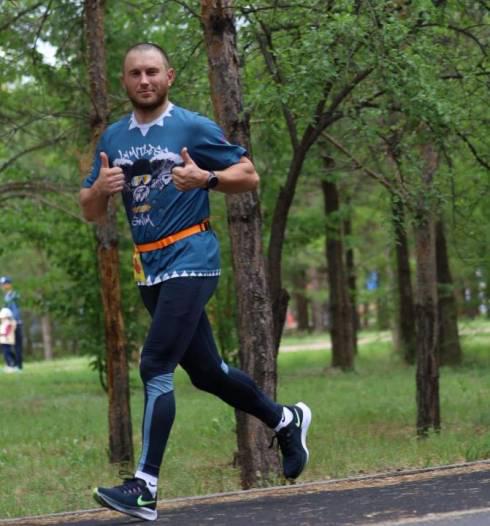 153 км за сутки: Спортсмен из Темиртау победил в Международном ультрамарафоне