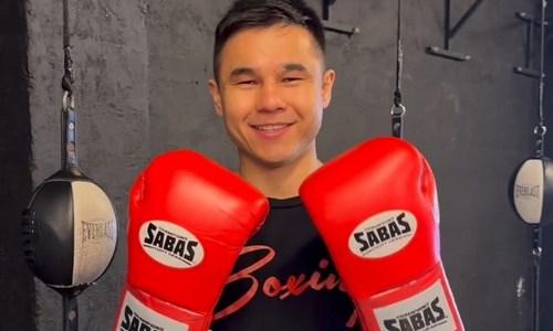 Казахстанский боксер узнал сроки возвращения на ринг в США после срыва боя