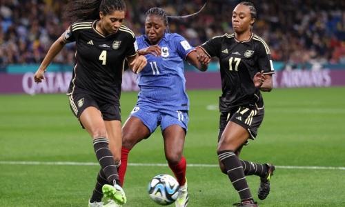 Громкой сенсацией завершился матч женского чемпионата мира по футболу