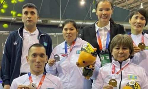 Казахстанцы завоевали четыре медали на чемпионате Азии по пара карате