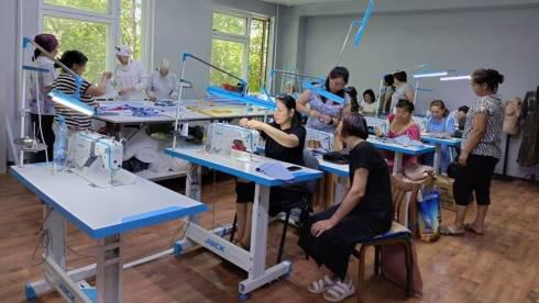 В Карагандинской области 30 женщин бесплатно обучили швейному делу