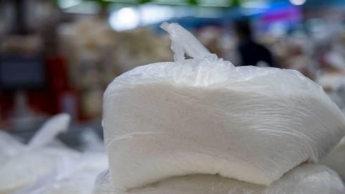 Стоит ли казахстанцам ждать повышения цен на сахар