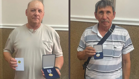 В Караганде водители автопарка № 3 получили ведомственные награды ко Дню работников транспорта