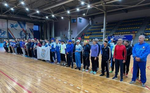 Чемпионат Казахстана по легкой атлетике среди ветеранов проходит в Караганде