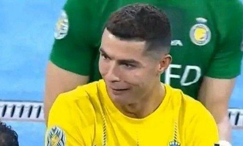 Криштиану Роналду устроил истерику во время награждения финала Кубка арабских чемпионов. Видео