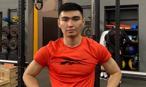 Непобежденный казахстанский боксер из зала Жанибека Алимханулы узнал дату следующего боя