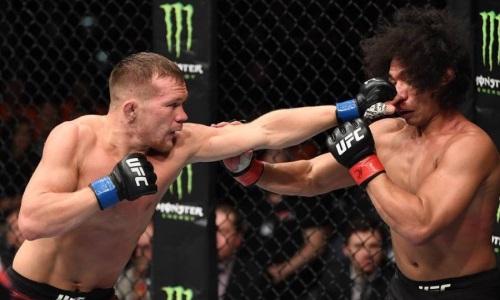 Титульный бой казаха против экс-звезды UFC может пройти в Казахстане