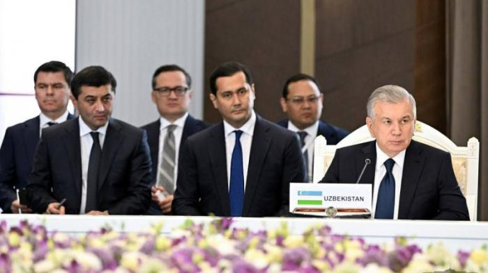 СМИ показали новую структуру администрации президента Узбекистана
                20 августа 2023, 13:55