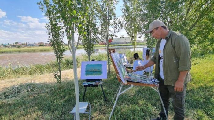 Художники Мангистау организовали арт-экспедицию, посетив 7 регионов Казахстана
                21 августа 2023, 18:03