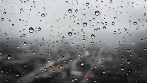 Похолодание, сильные дожди и град прогнозируют в Казахстане