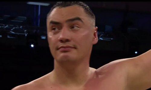 Боксеру из Казахстана пригрозили урезать гонорар после дисквалификации