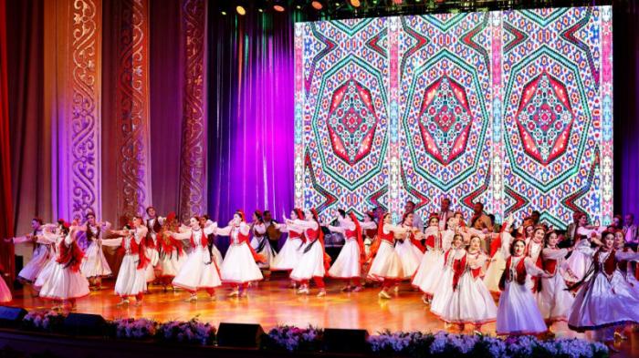 Концерт звезд культуры и искусства Таджикистана прошел в Шымкенте
                28 августа 2023, 14:02
