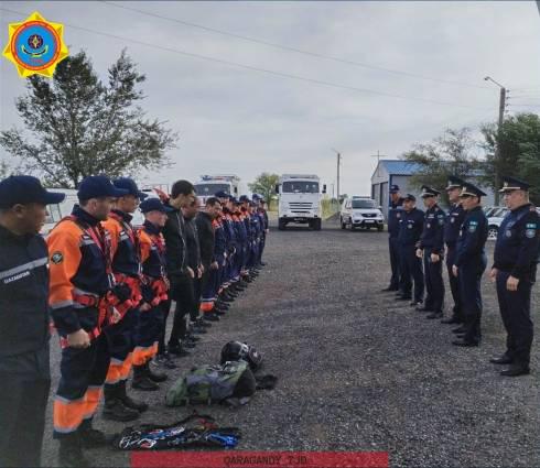 Начальник ДЧС Карагандинской области посетил спасательные подразделения города Караганды